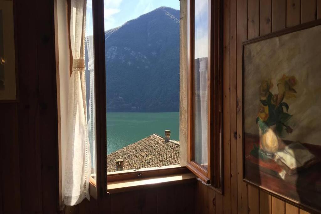 Nel Set Di Piccolo Mondo Antico Villa Viola Valsolda Exteriör bild