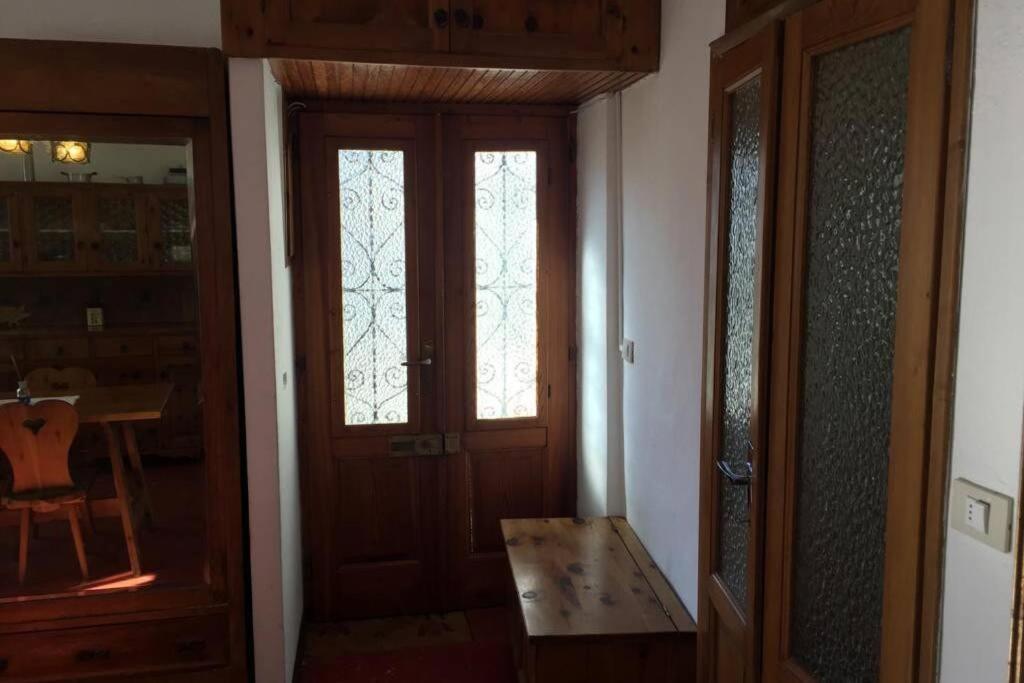 Nel Set Di Piccolo Mondo Antico Villa Viola Valsolda Exteriör bild